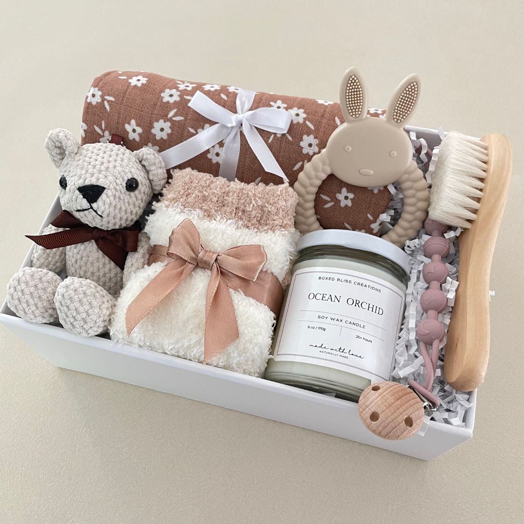 Small Wonder Baby Gift Set For New Mom | BABY SHOWER GIFT