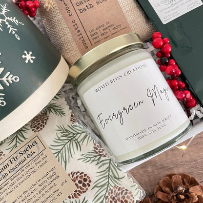 Green Holiday Mug Christmas Gift Box with scented candle